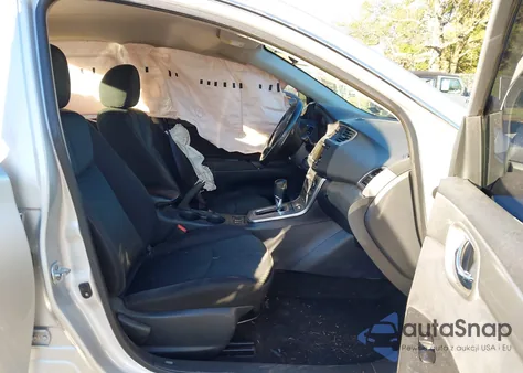 2015 Nissan Sentra Sr из США, поврежденный, VIN 3N1AB7AP4FY226398